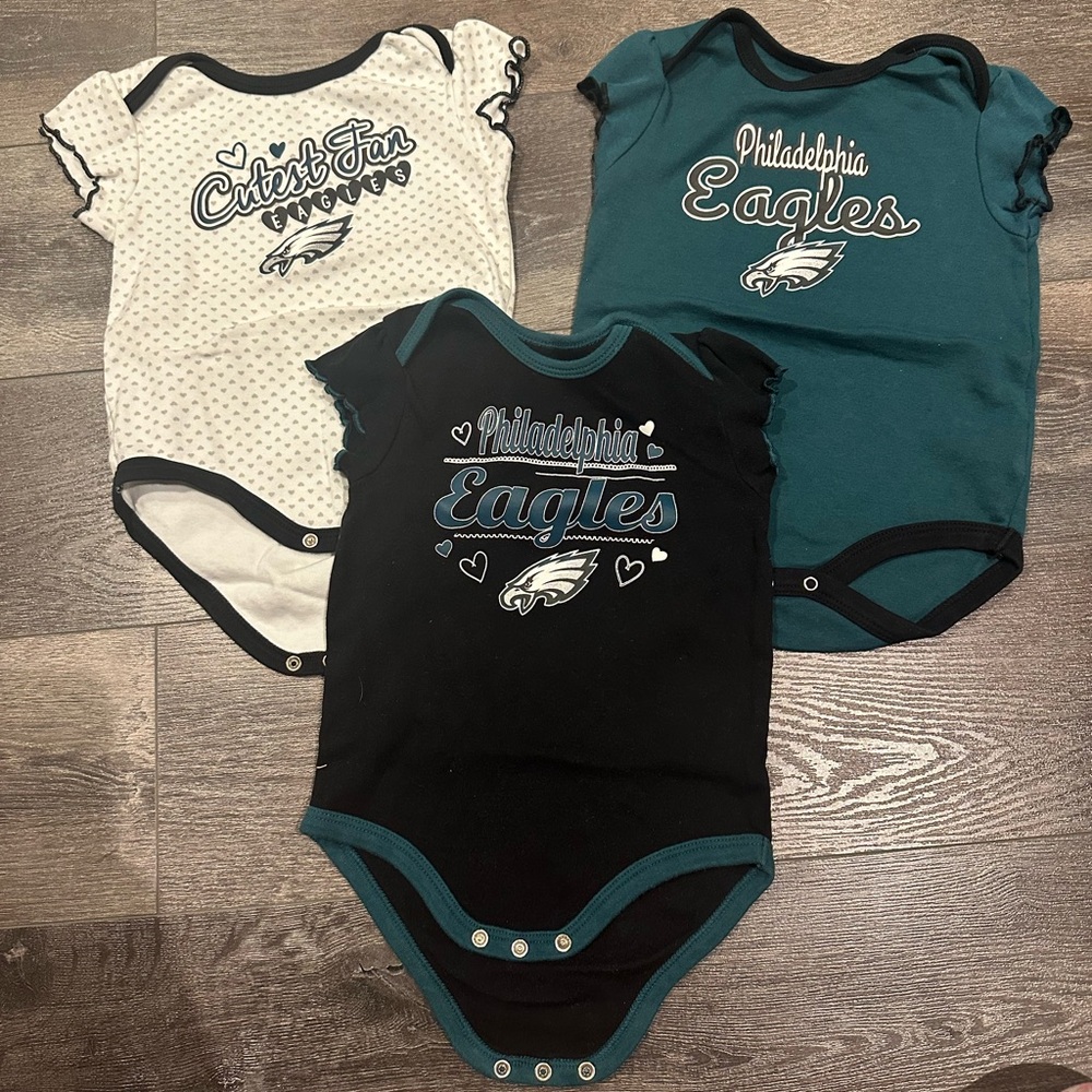 3 Philadelphia Eagles Kids One Piece (onesie/bodysuit) Set